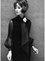 Tania Mallet #940864 picture (Portrait Medium)