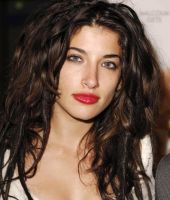 Tania Raymonde