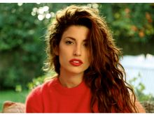 Tania Raymonde