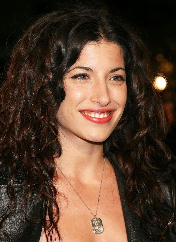 Tania Raymonde