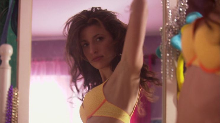 Tania Raymonde