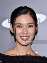 Tao Okamoto #50638 picture (Portrait Medium)