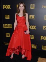 Tara Lynne Barr #317283 picture (Portrait Medium)