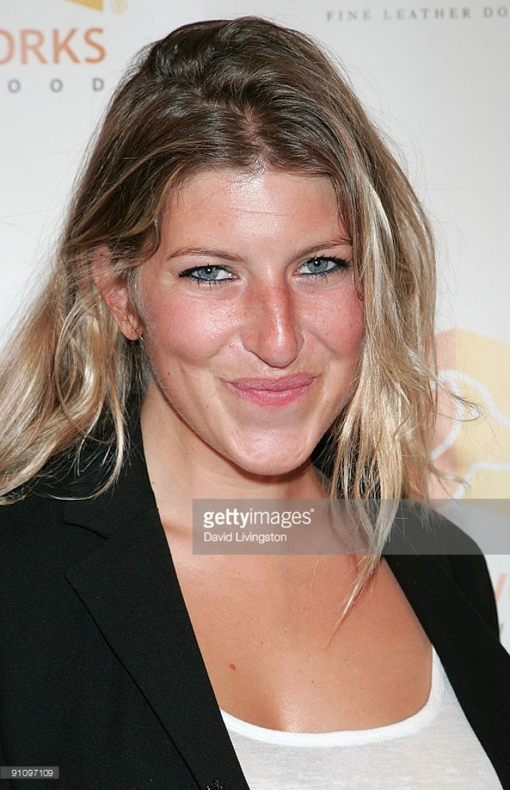 Tara Summers