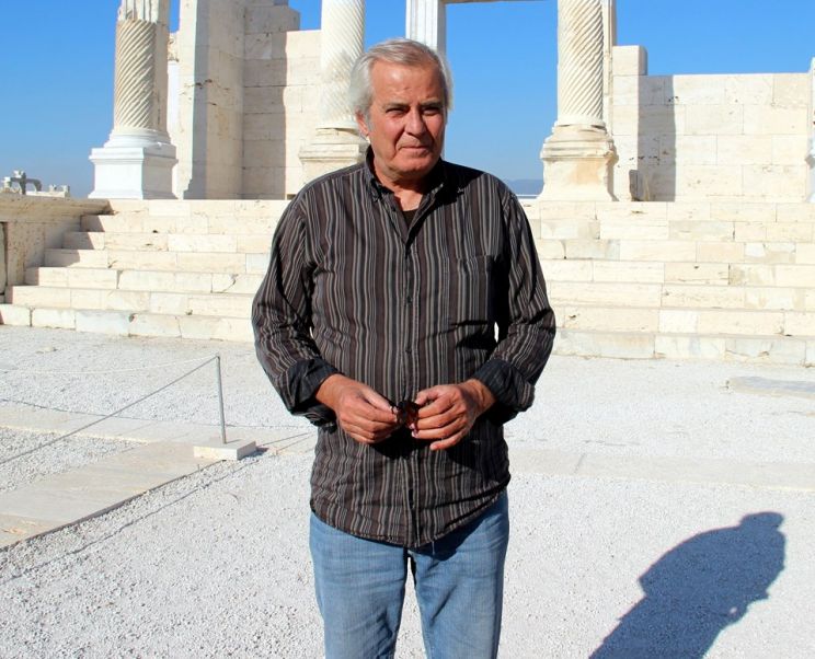 Tarik Akan