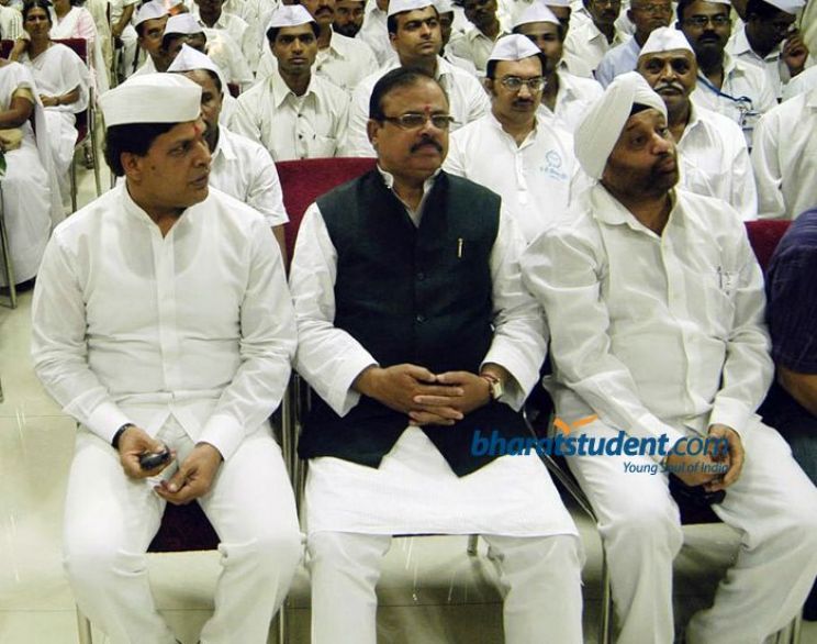 Tariq Anwar