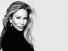 Tawny Kitaen