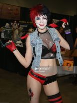 Tawny Little photo