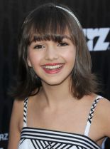 Taylor Blackwell #1448877 picture (Portrait Medium)
