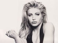 Taylor Dayne