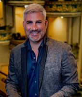 Taylor Hicks