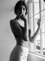 Taylor Hui #1945953 picture (Portrait Medium)
