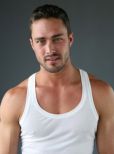 Taylor Kinney