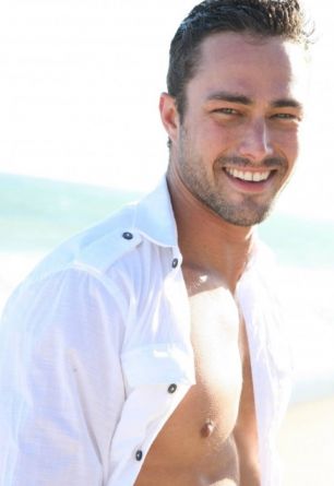 Taylor Kinney