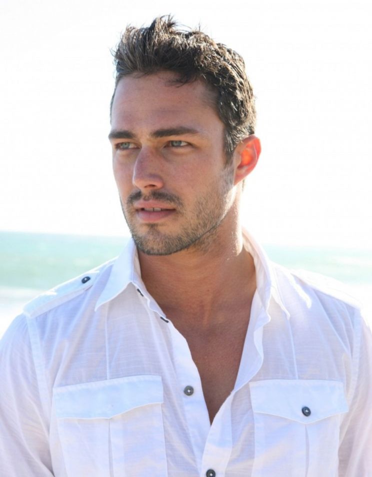 Taylor Kinney