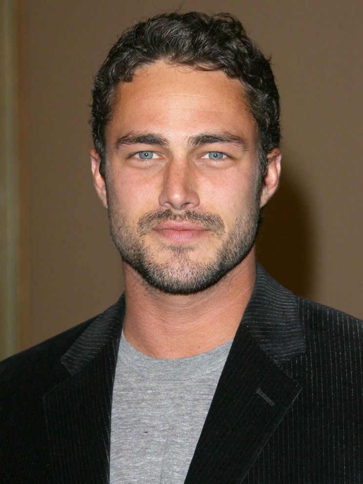 Taylor Kinney