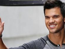 Taylor Lautner photo