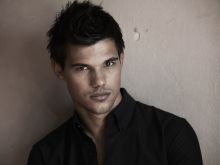 Taylor Lautner