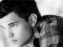 Taylor Lautner