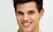 Taylor Lautner