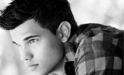 Taylor Lautner