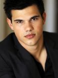 Taylor Lautner