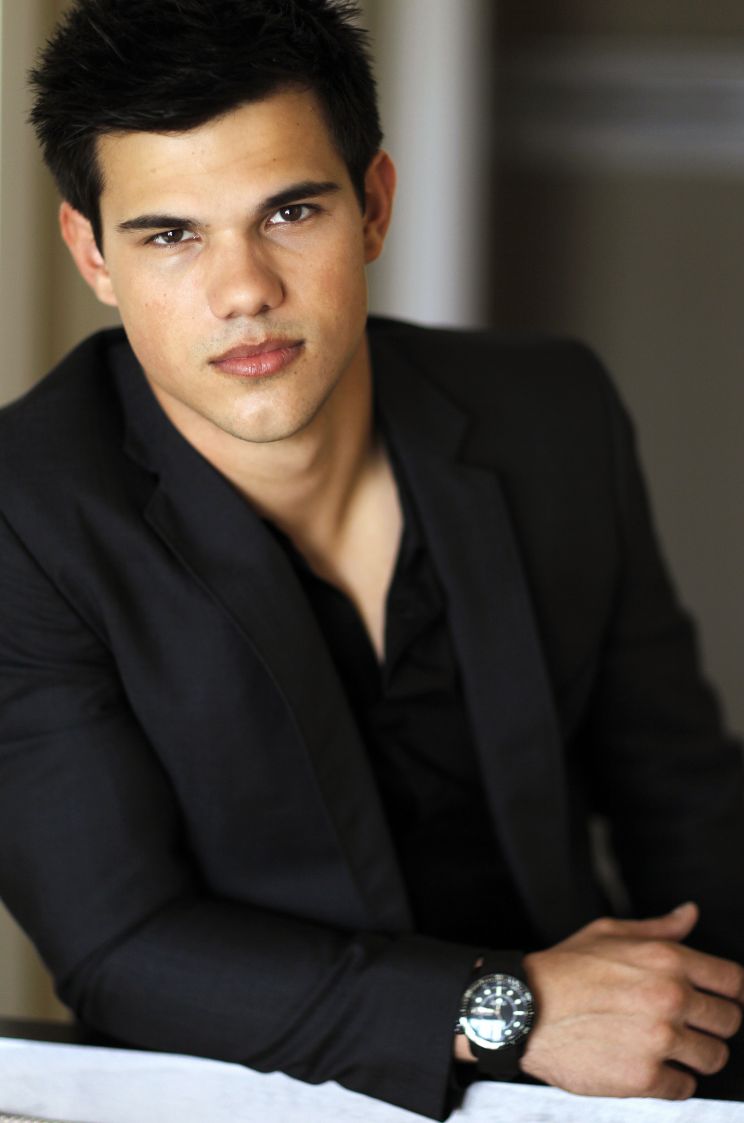 Taylor Lautner