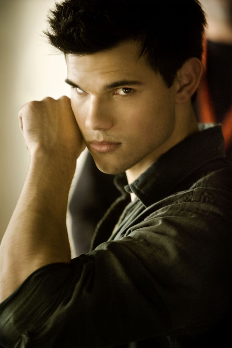 Taylor Lautner