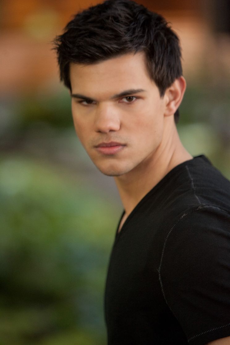 Taylor Lautner