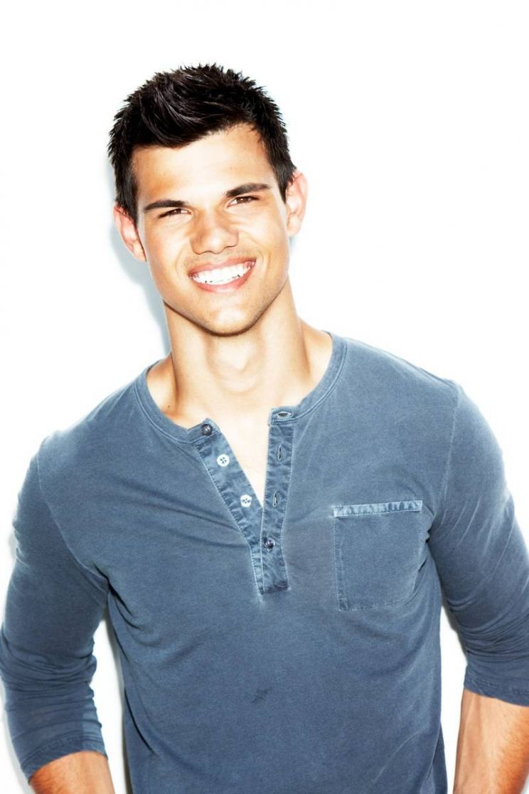 Taylor Lautner