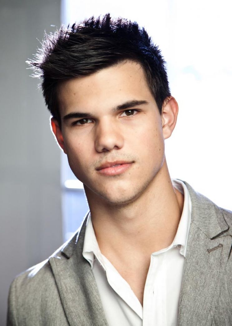 Taylor Lautner