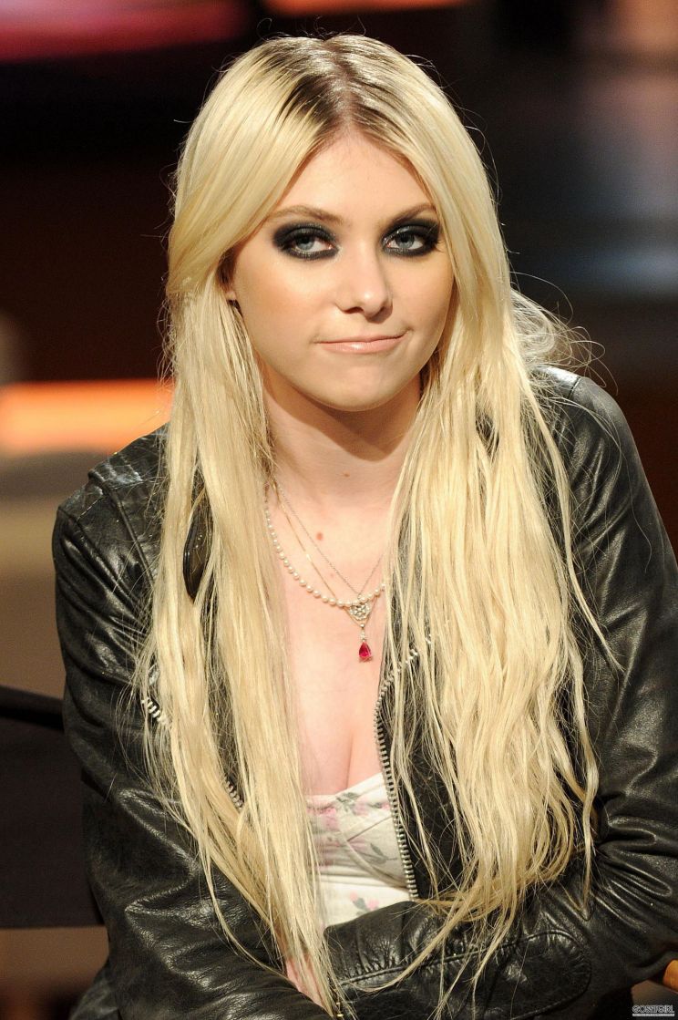 Taylor Momsen