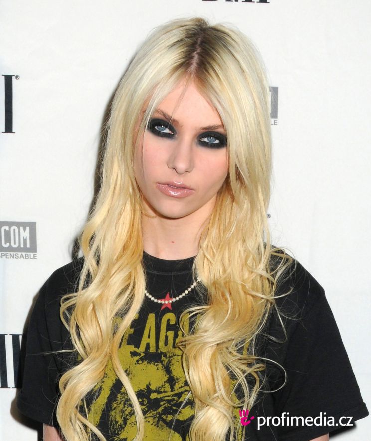 Taylor Momsen