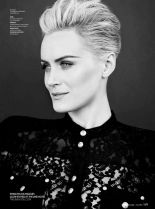 Taylor Schilling photo