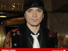 Teck Holmes