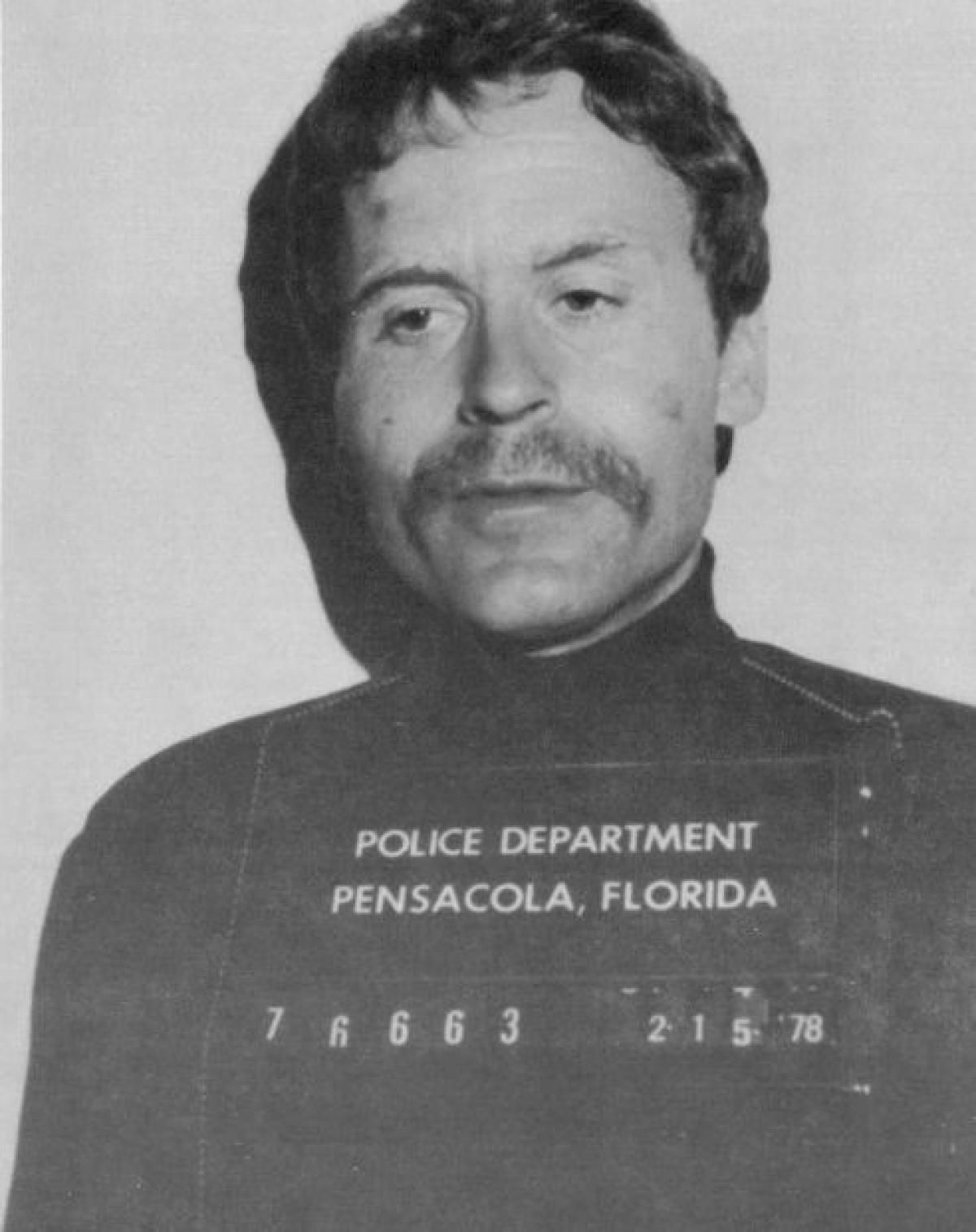 Pictures of Ted Bundy