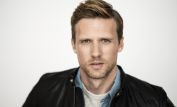 Teddy Sears