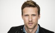 Teddy Sears