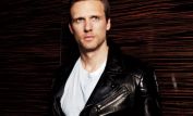 Teddy Sears