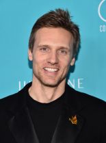 Teddy Sears