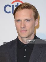 Teddy Sears