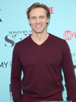 Teddy Sears