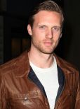 Teddy Sears