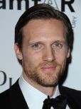 Teddy Sears