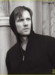 Teddy Sears