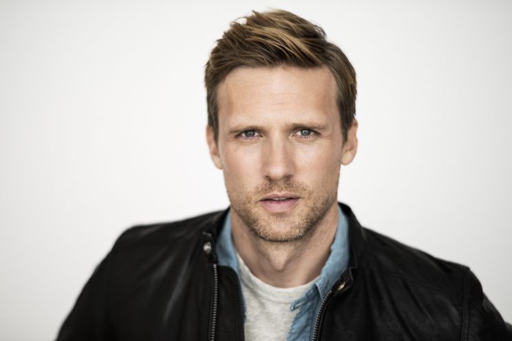 Teddy Sears