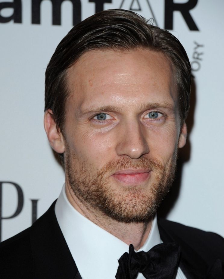 Teddy Sears