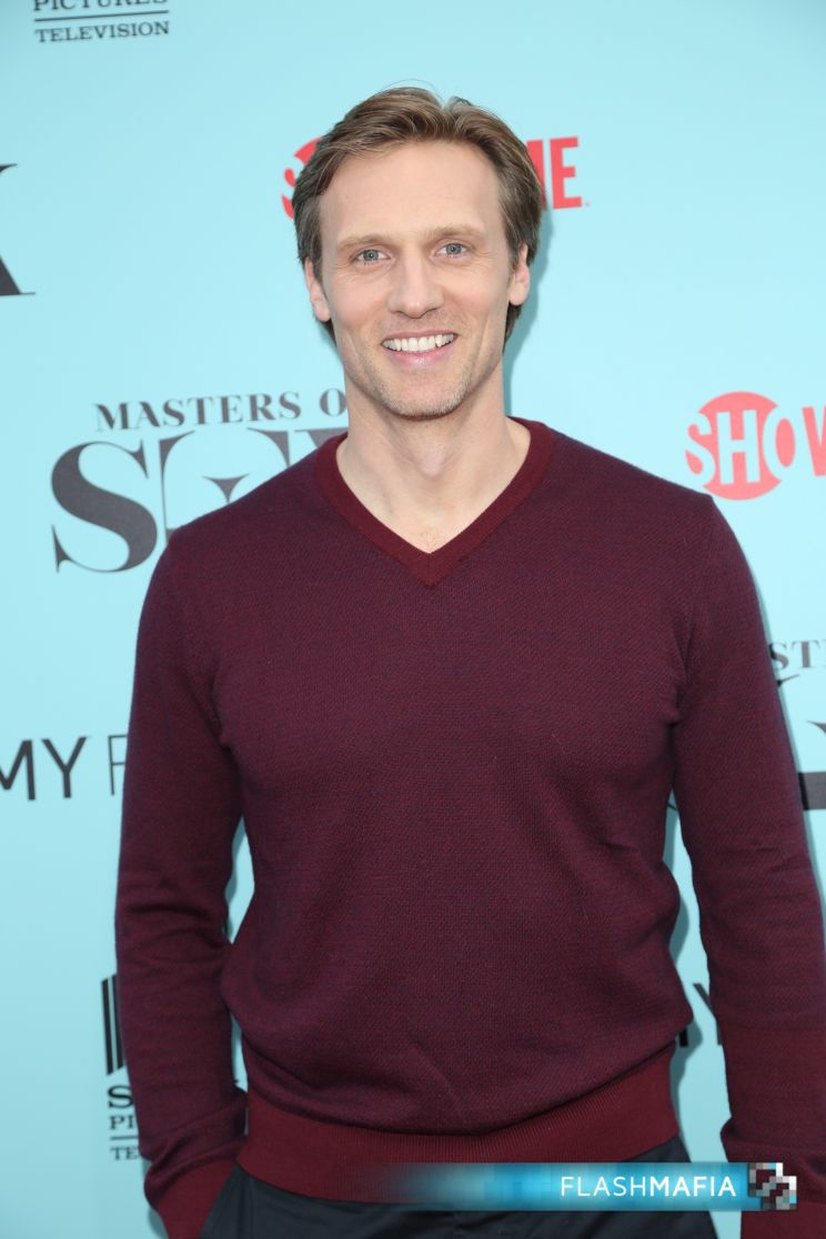 Teddy Sears