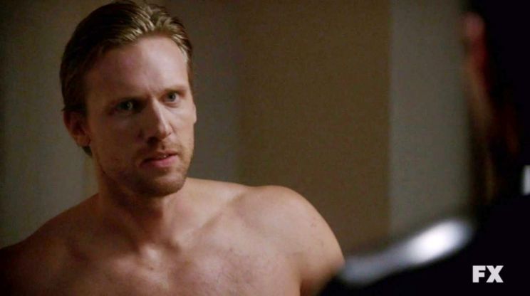 Teddy Sears