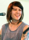 Tegan Quin